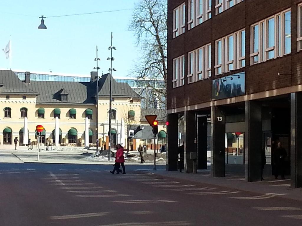 Vandrarhem Uppsala Centralstation Eksteriør billede